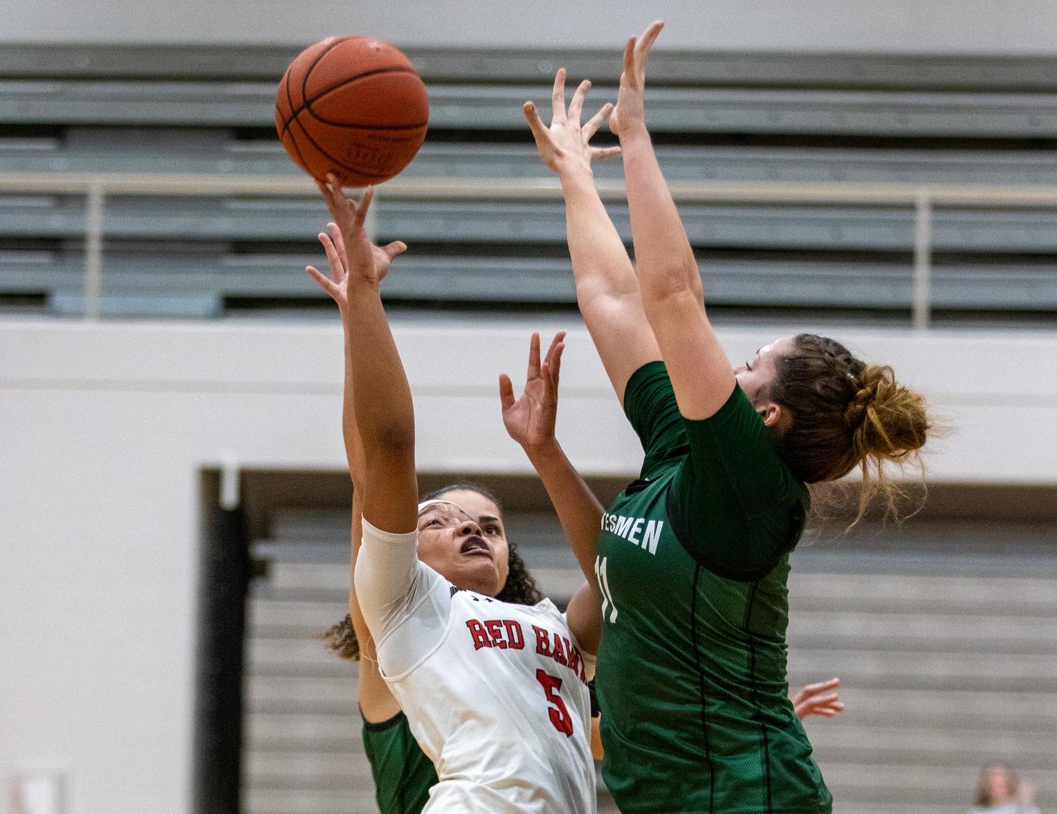 Red Hawks rally past Statesmen in regular-season home finale